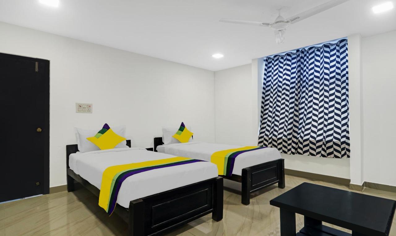 Itsy By Treebo - Lg Grand Inn Haydarabad Dış mekan fotoğraf