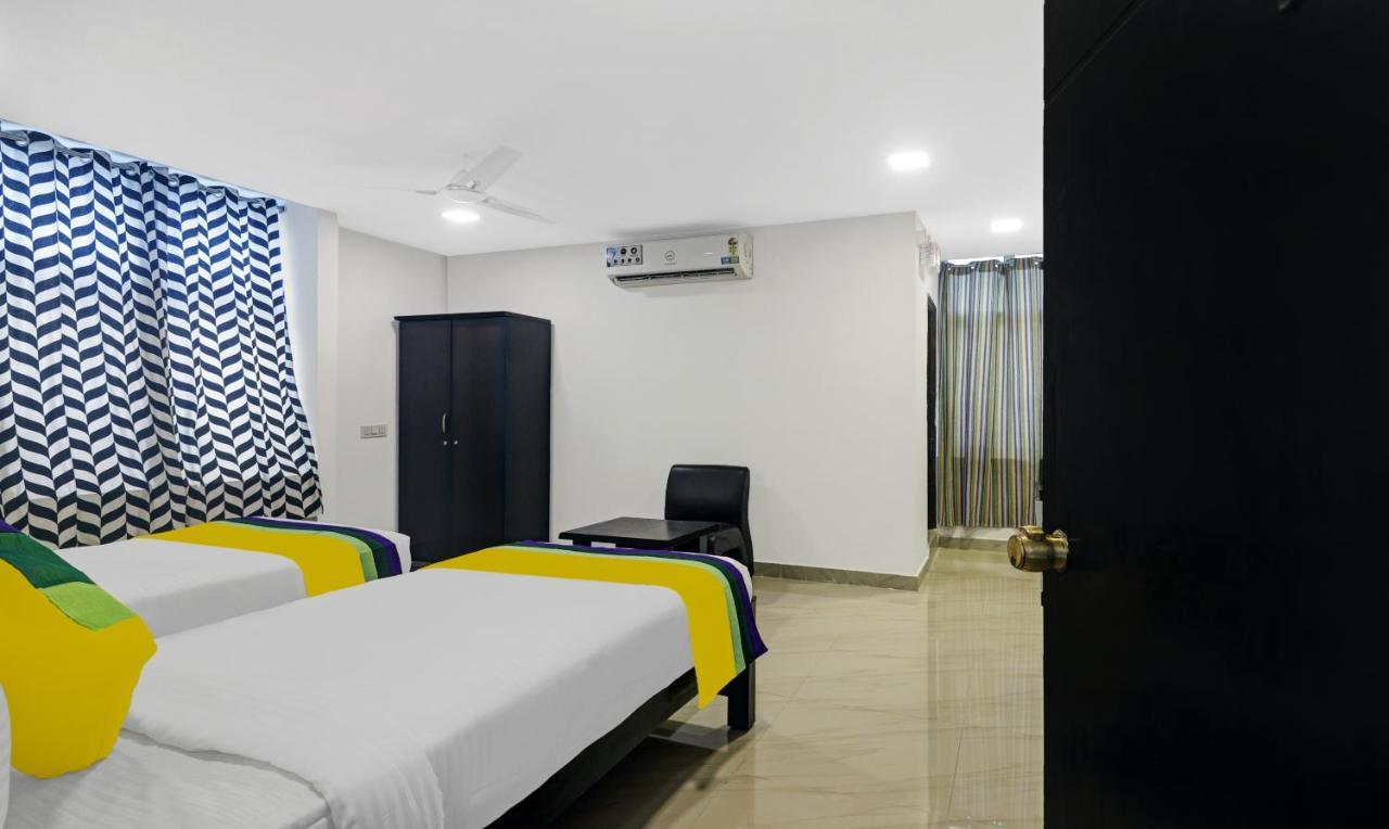 Itsy By Treebo - Lg Grand Inn Haydarabad Dış mekan fotoğraf